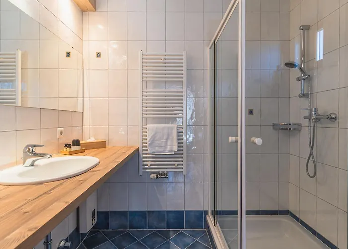 Dorfchalets - Erni Inkl Tauern Therme Eintritt & Sommerkarte Vakantiehuis Kaprun